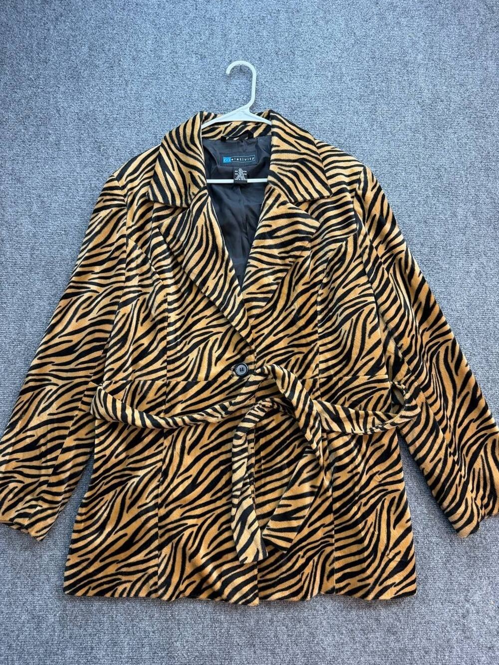 Relativity Women's Zebra Print Belted Jacket Blazer XL Brown Black Polyester EUC